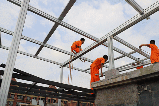 還在裝傳統(tǒng)陽光房？太傻了！如今大家都裝這個(gè)，美觀、環(huán)保還能賺錢！