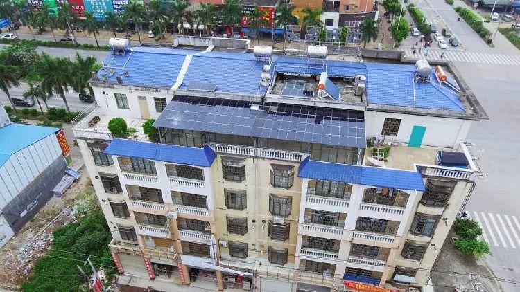 還在裝傳統(tǒng)陽光房？太傻了！如今大家都裝這個(gè)，美觀、環(huán)保還能賺錢！