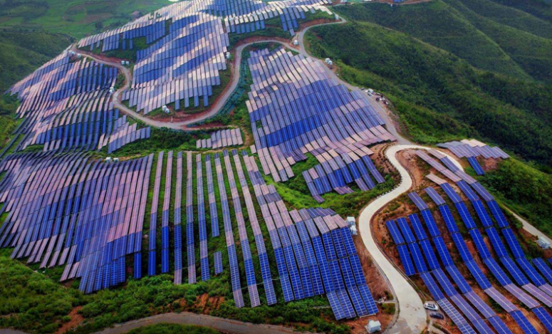 中國十三省最大光伏電站在這里！欽州康熙嶺的光伏電站能排上號了嗎？
