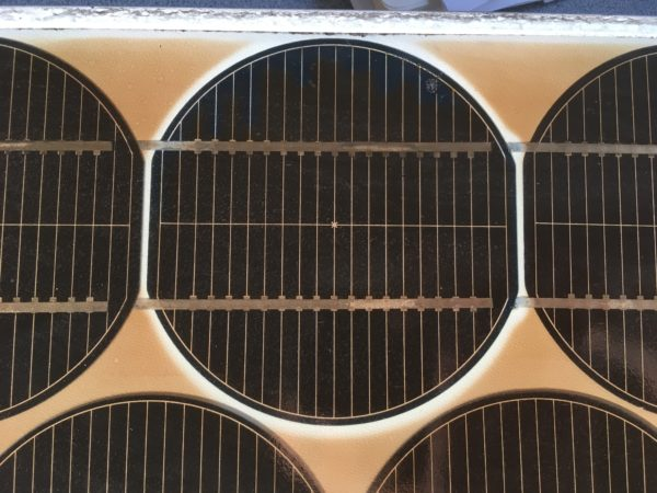 光伏發(fā)電超25年最新證據(jù)：40歲的老電站還在發(fā)電！